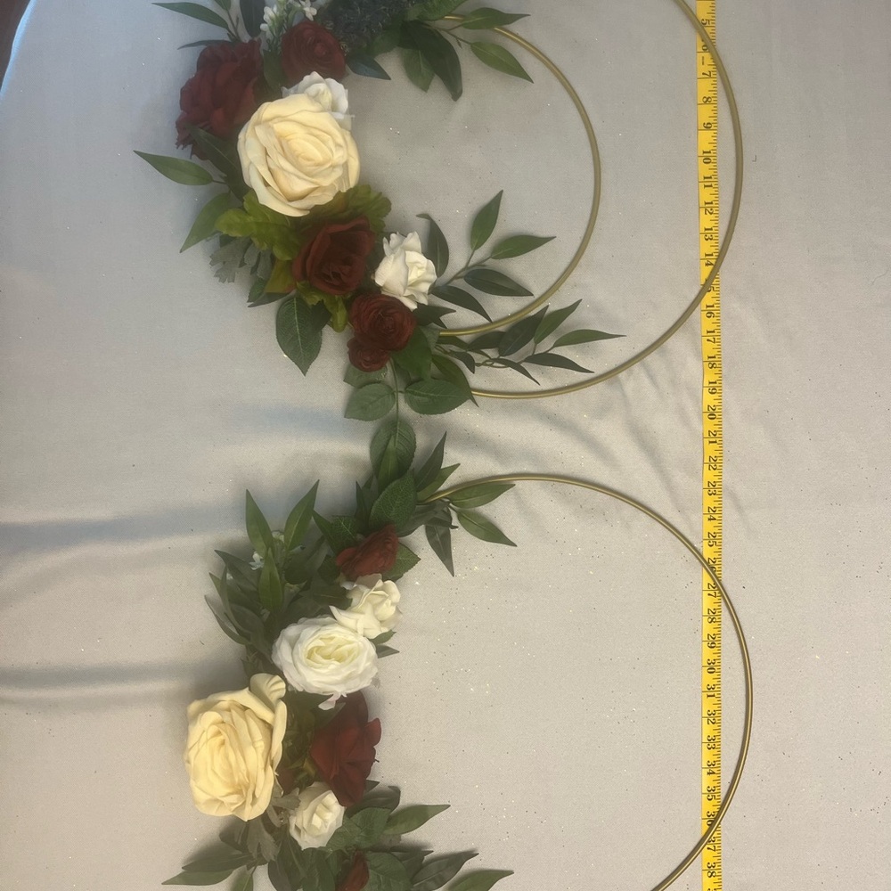 Elegant Floral Hoop Wall Decor with Cream and Red Roses